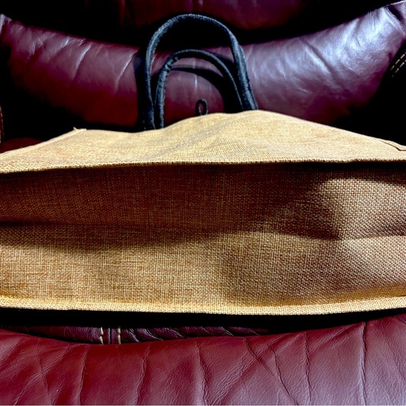 Brown Medium Burlap Tote Bag - Picture 6 of 9